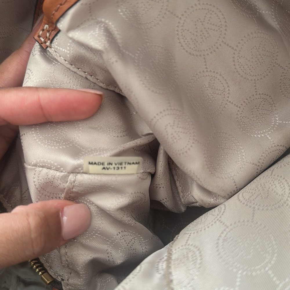 Michael Kors - Picture 7 of 8